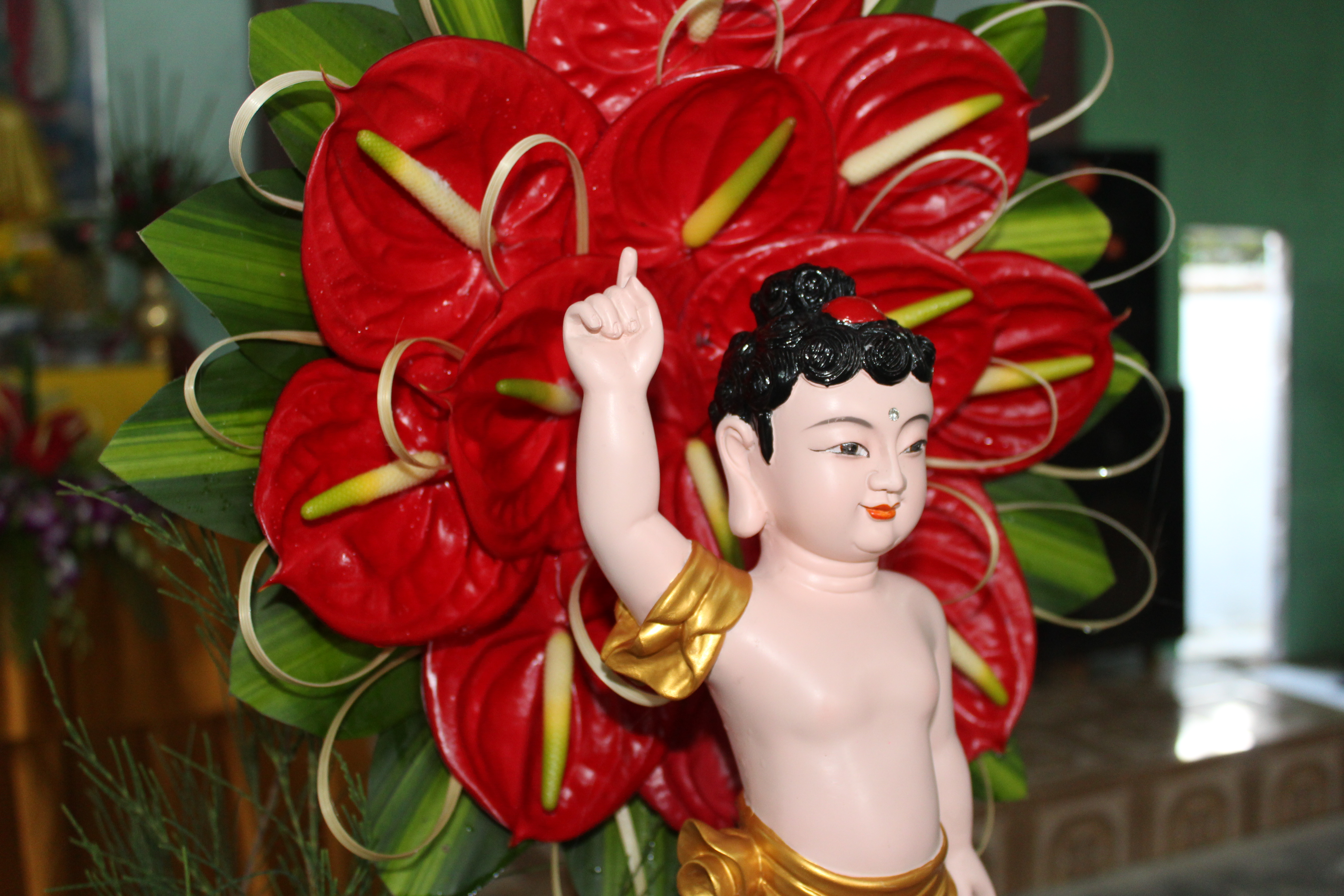 Tp. Quy Nhơn: Các tự viện cử hành lễ tắm Phật